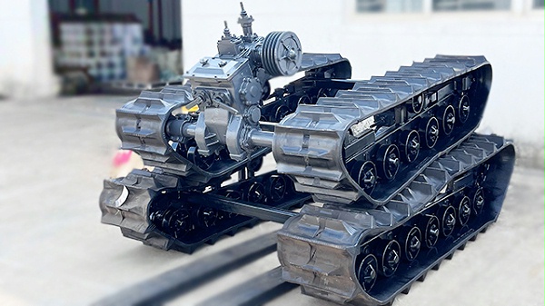 2米长变速箱履带底盘