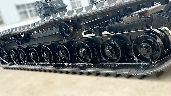 2米9长变速箱履带底盘