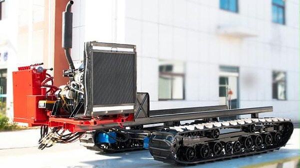 遥控履带车 拷贝2.jpg