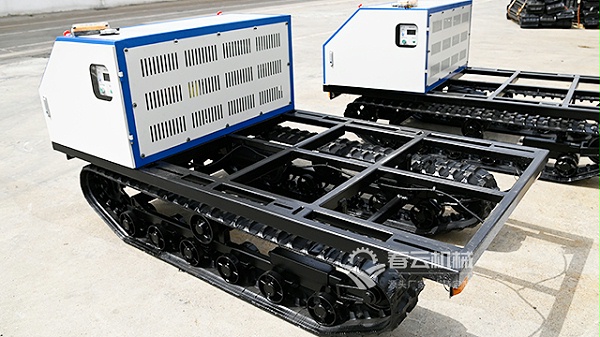 春云小型遥控履带车