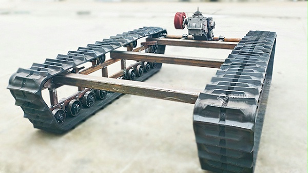 3米1长履带底盘