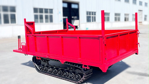 拉木头履带底盘车