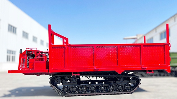 拉木头履带底盘车