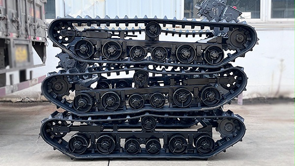 变速箱履带底盘2