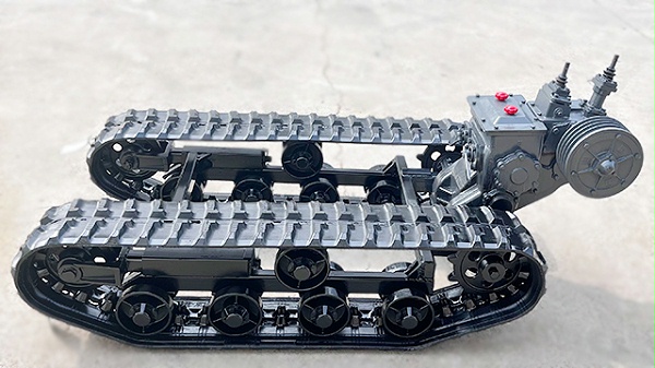 1.4米长变速箱履带底盘 拷贝4