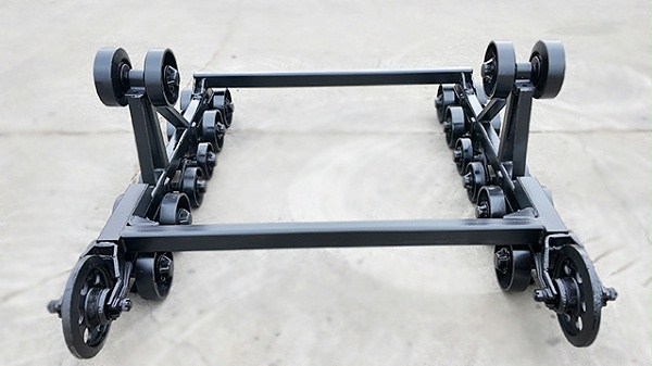 1米9长履带底盘总成