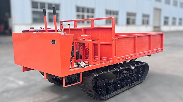 履带运输车