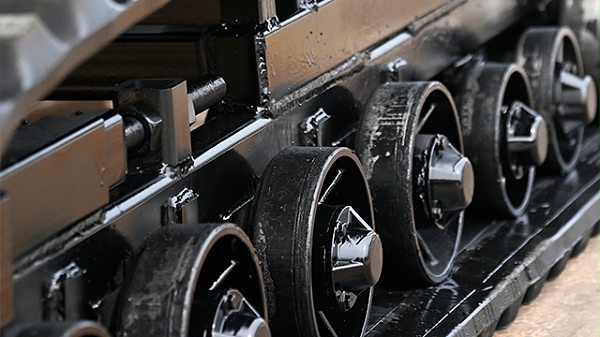 履带底盘支重轮