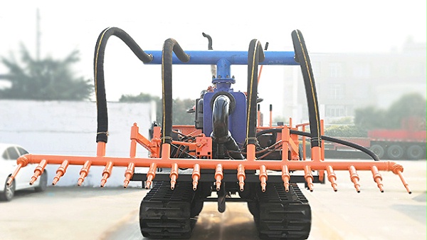 挖藕履带车