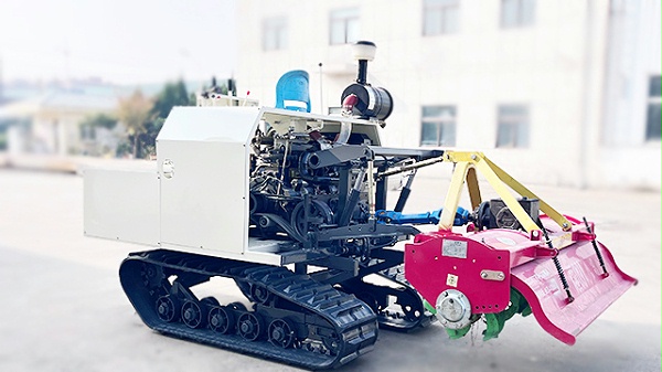 履带旋耕机车 拷贝3