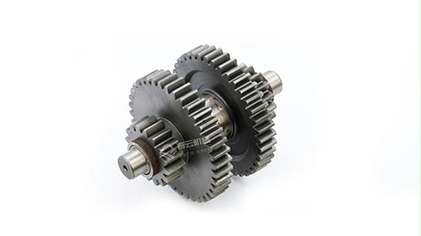 18变速箱配件减速轴