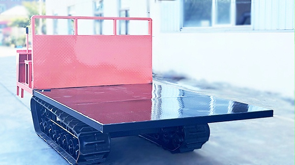 自卸平板履带车