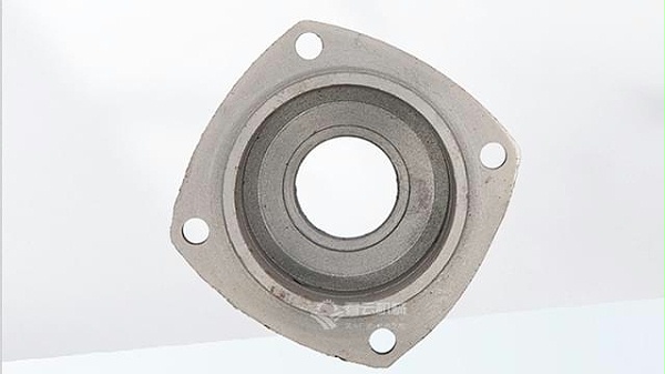 21变速箱分离轴承座