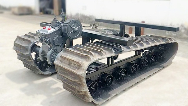 2米6长变速箱履带底盘