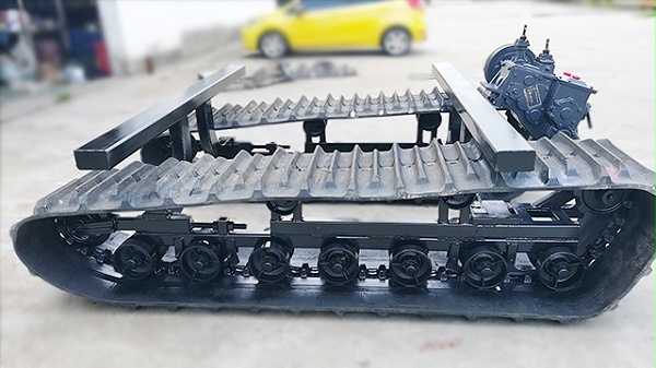 2米6长变速箱履带底盘