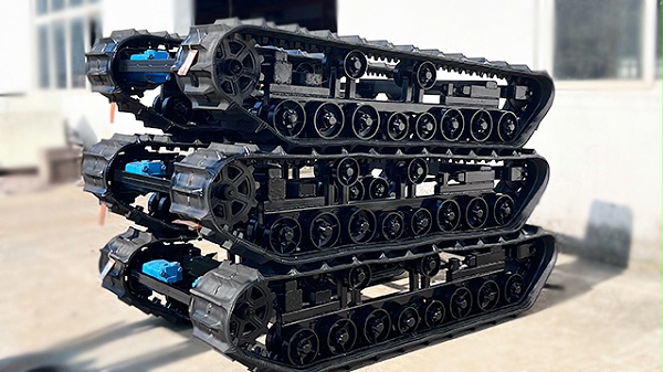 2米3液压马达履带底盘 拷贝3