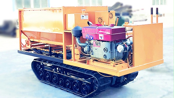 履带撒粪车 拷贝4