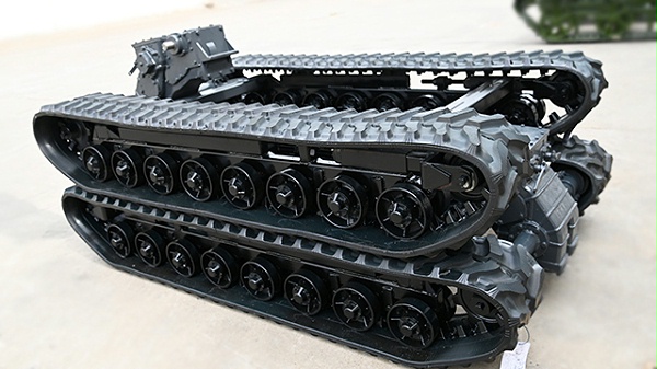 2米履带底盘